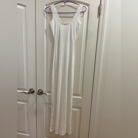 1. NWT SKIMS SOFT LOUNGE LACE SCOOP NECK DRESS IN MARBLE - Picture 6 of 9